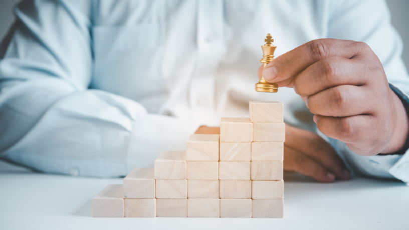 Ao transformar observações simples em decisões assertivas, Alfredo Moreira Filho mostra que grandes líderes aprendem com o cotidiano.