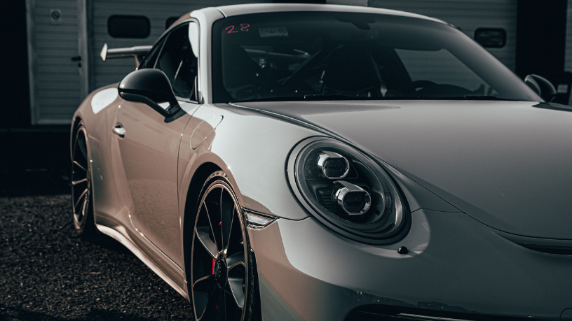 Saber o melhor momento para vender o carro evita perda de valor, reforça David do Prado.